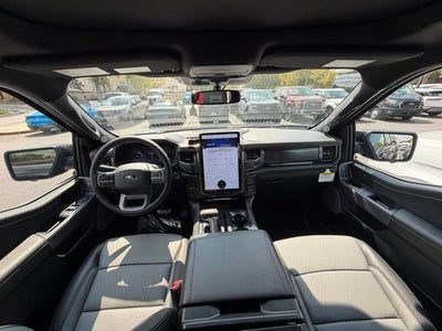 2025 Ford F-150 Lightning Lariat®