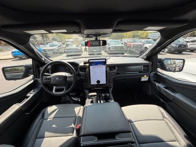 2025 Ford F-150 Lightning Lariat®