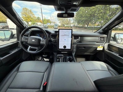 2025 Ford F-150 Lightning Lariat®