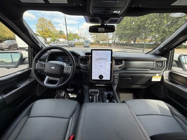 2025 Ford F-150 Lightning Lariat®