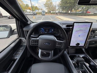 2025 Ford F-150 Lightning Lariat®