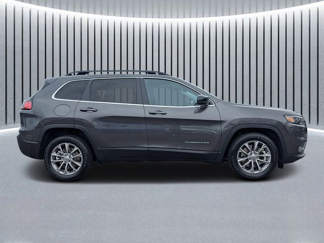 2022 Jeep Cherokee Latitude Lux