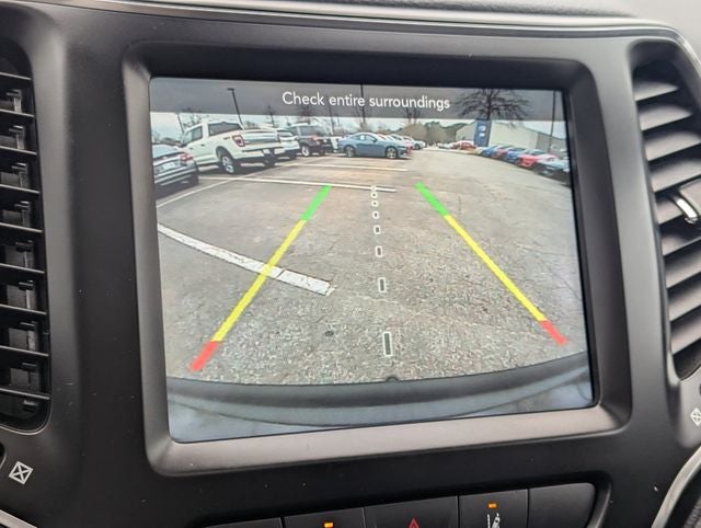 2022 Jeep Cherokee Latitude Lux