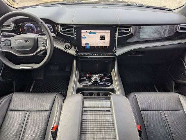 2023 Jeep Wagoneer Series III