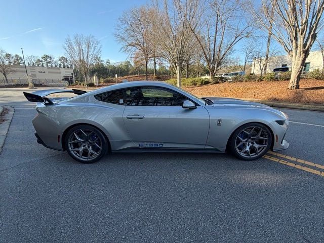 2025 Ford Mustang GT Premium GT350