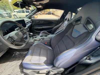 2025 Ford Mustang Dark Horse