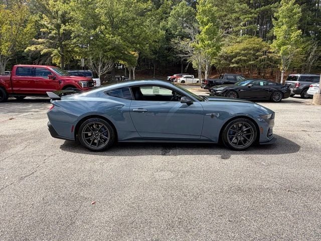 2025 Ford Mustang Dark Horse
