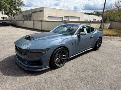 2025 Ford Mustang Dark Horse