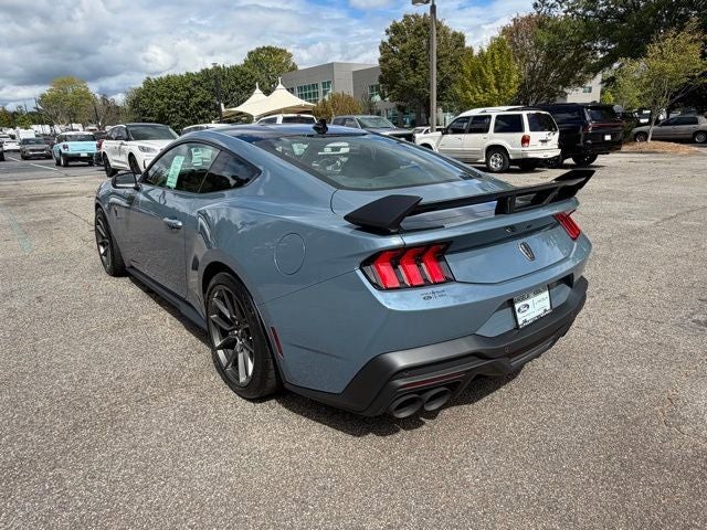 2025 Ford Mustang Dark Horse