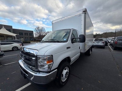2026 Ford E-350SD Base Cutaway