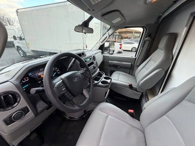 2026 Ford E-450SD Base DRW