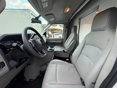 2026 Ford E-450SD Base DRW
