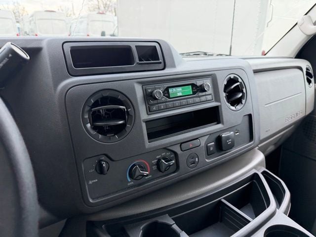 2026 Ford E-450SD Base DRW