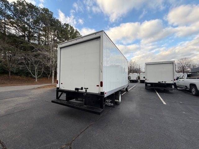 2026 Ford E-450SD Base DRW