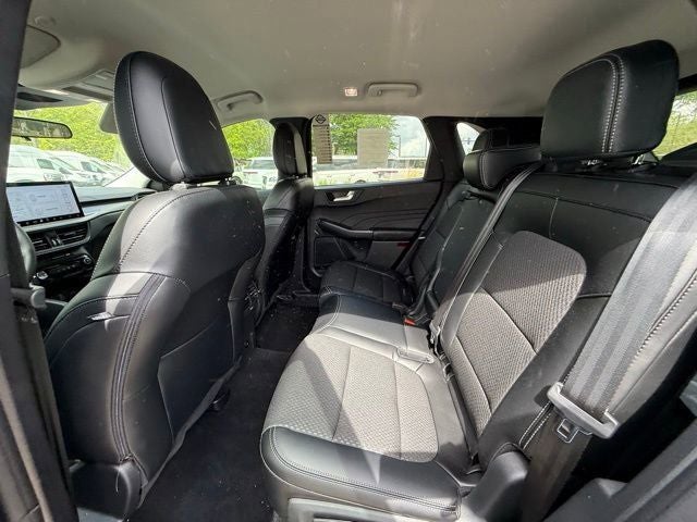 2024 Ford Escape Plug-In Hybrid Base