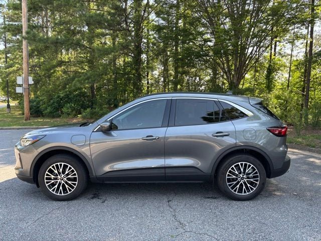 2024 Ford Escape Plug-In Hybrid Base