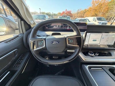 2025 Ford Expedition Max Platinum
