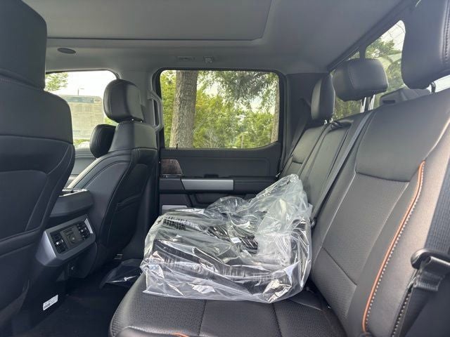 2025 Ford F-350SD Lariat