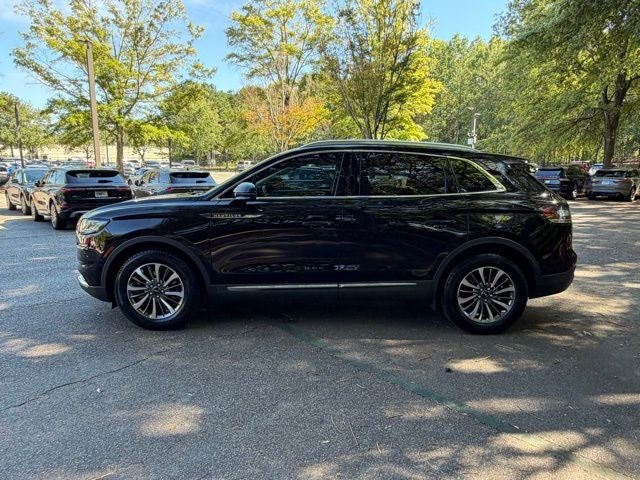 2022 Lincoln Nautilus Standard