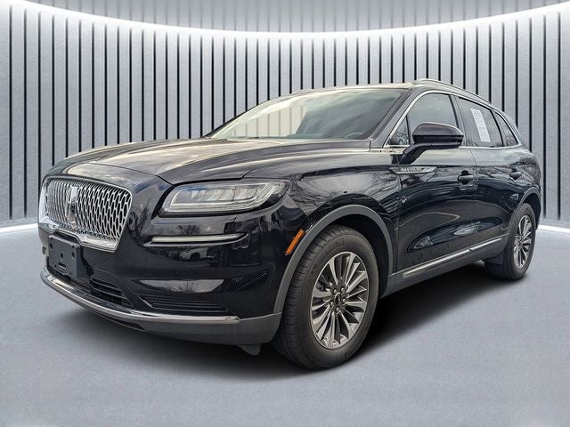 2022 Lincoln Nautilus Standard
