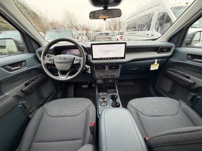 2025 Ford Maverick XL