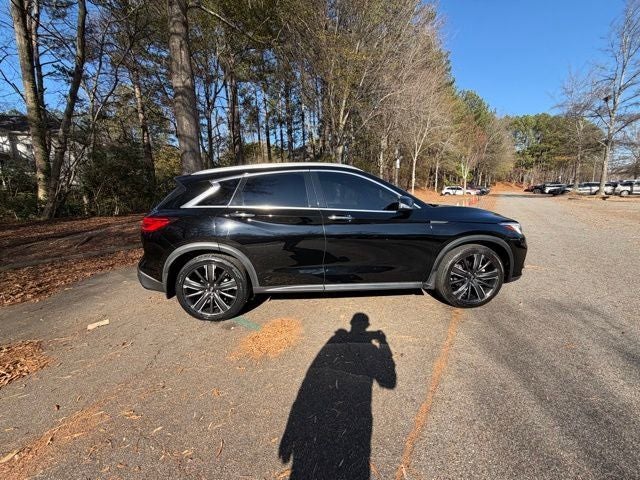 2022 INFINITI QX50 LUXE
