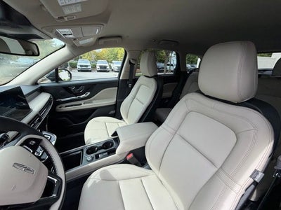 2025 Lincoln Corsair Premiere