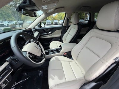 2025 Lincoln Corsair Premiere