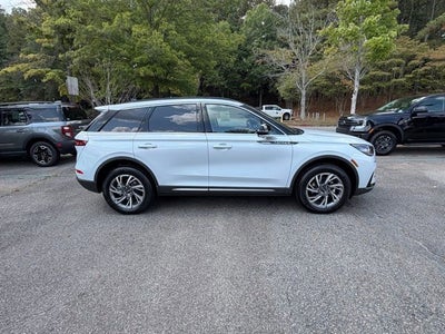 2025 Lincoln Corsair Premiere