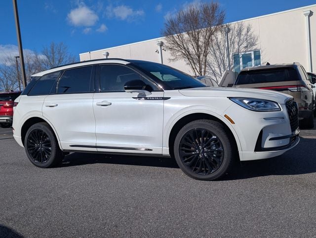 2025 Lincoln Corsair Reserve