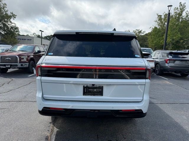 2025 Lincoln Navigator Reserve