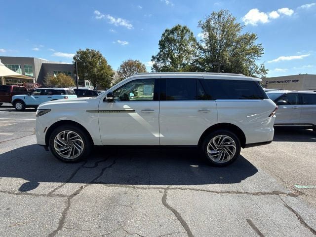 2025 Lincoln Navigator Reserve