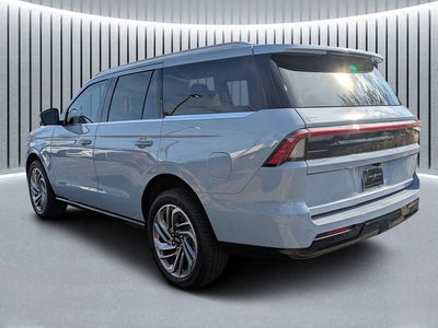 2025 Lincoln Navigator Reserve