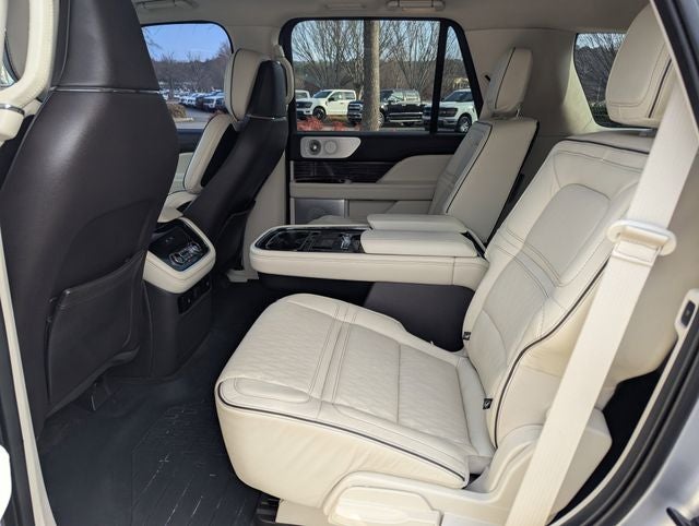 2021 Lincoln Navigator Black Label