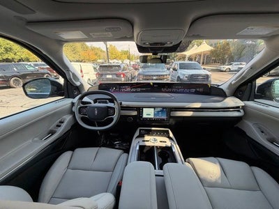 2025 Lincoln Navigator L Reserve