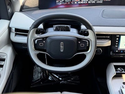 2025 Lincoln Navigator L Reserve