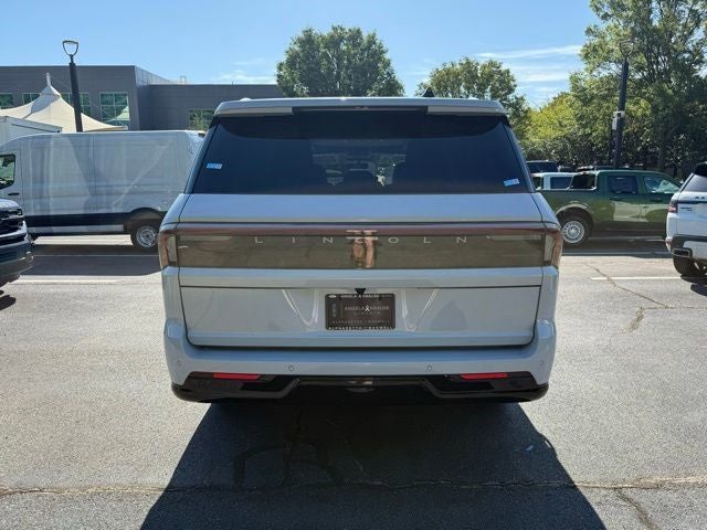 2025 Lincoln Navigator L Reserve