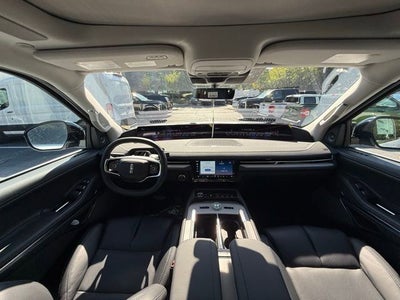 2025 Lincoln Navigator L Reserve