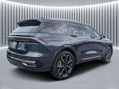 2024 Lincoln Nautilus Reserve