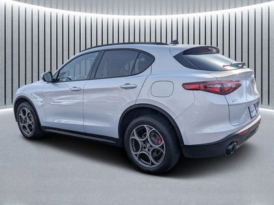 2023 Alfa Romeo Stelvio Sprint