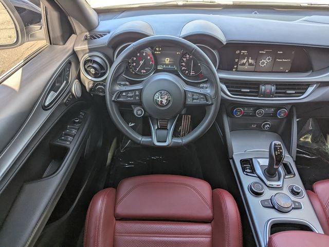2023 Alfa Romeo Stelvio Veloce