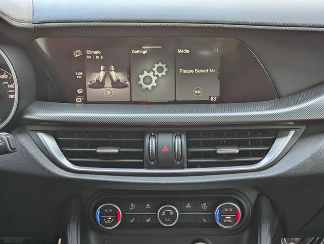 2023 Alfa Romeo Stelvio Veloce